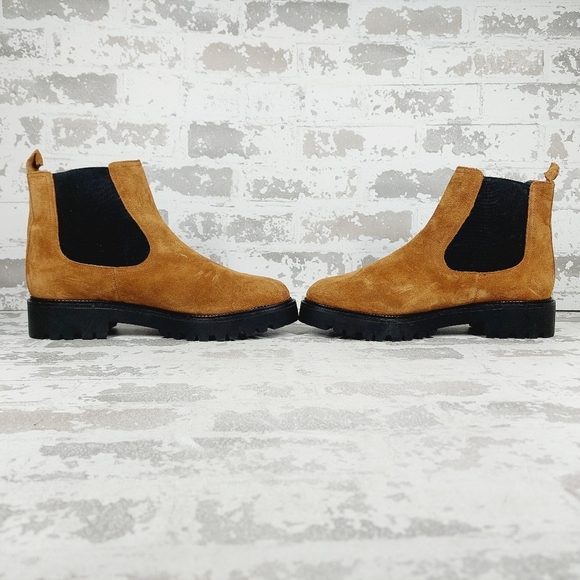 NEW Caslon Miller Brown Suede Pull On Water Resistant Lug Chelsea Bootie A460 - Picture 7 of 11